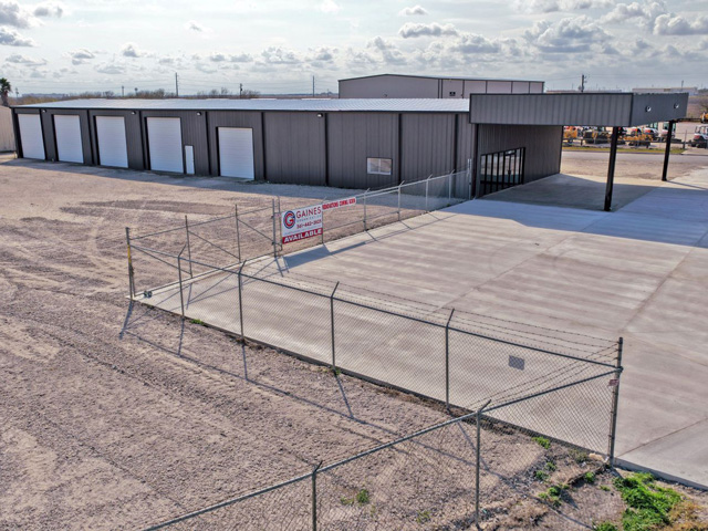 6637 Leopard St, Corpus Christi, TX 78409